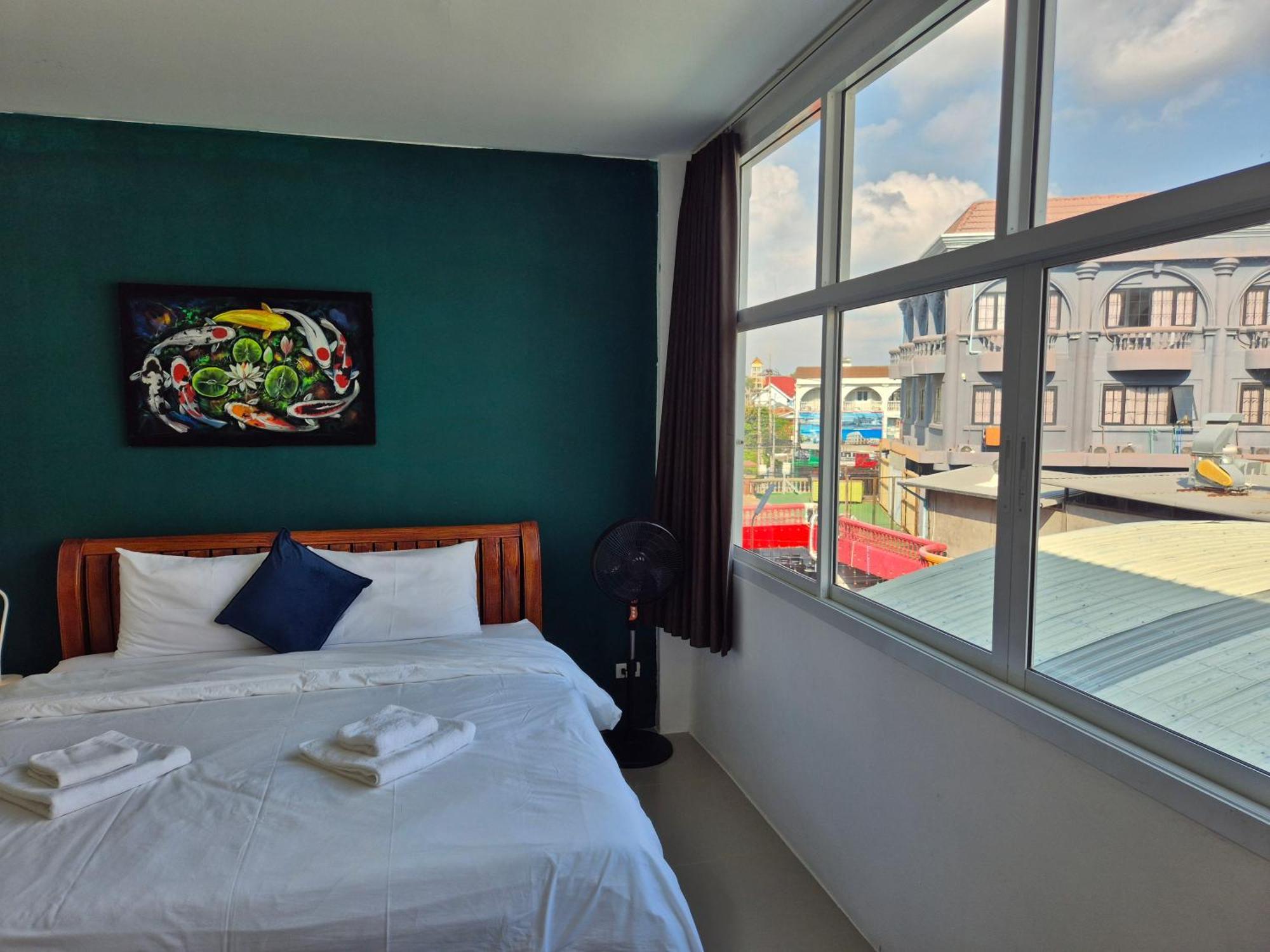 Dorothys Hotel Pattaya Bagian luar foto